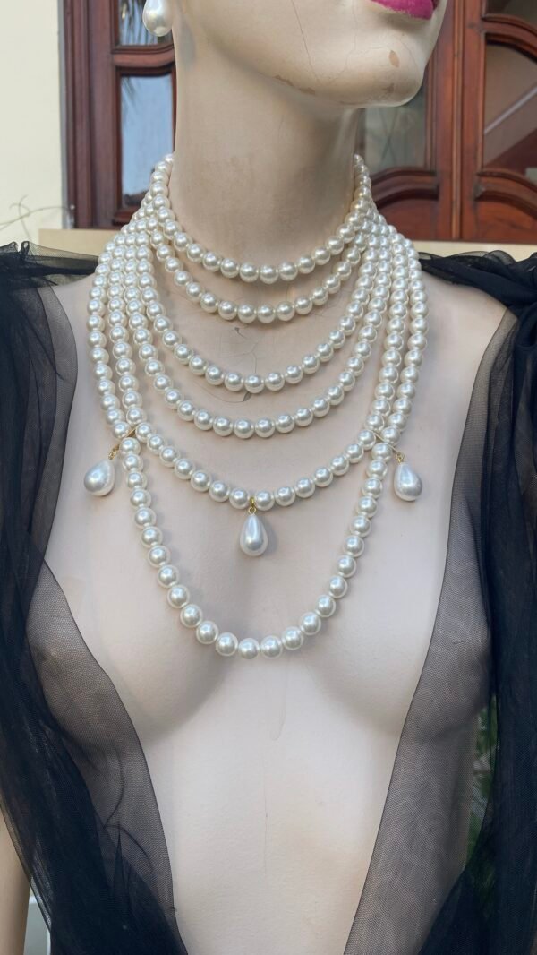 Six layer bridal pearl necklace with three large teardrop pearls statement bridal necklace - Image 3